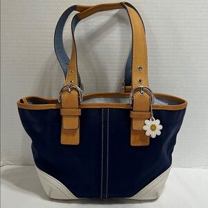 Y2K VINTAGE COACH 4428 SOHO HAMTON DAISY BAG